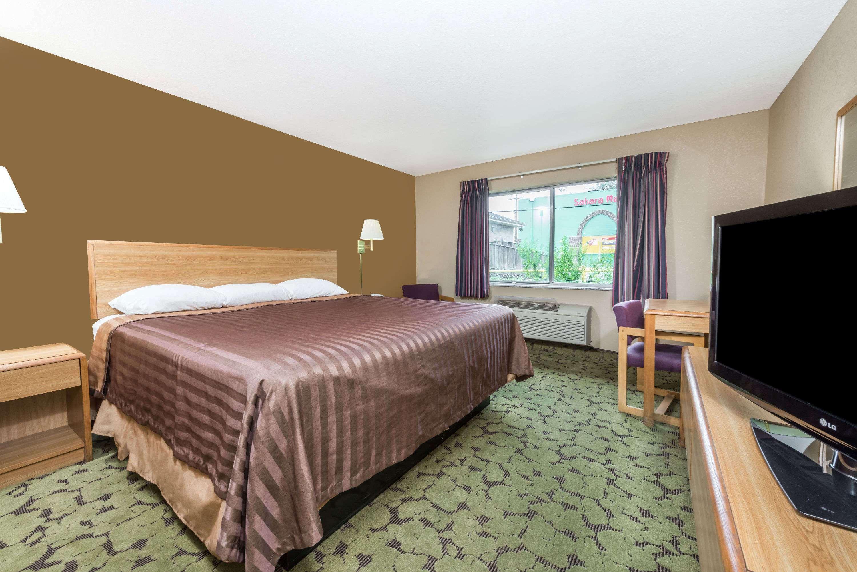 Hotel Travelodge By Wyndham Bloomington